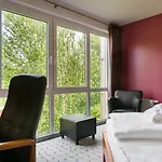 Garner 4*