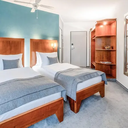 Garner Oberhausen Hotel 4*