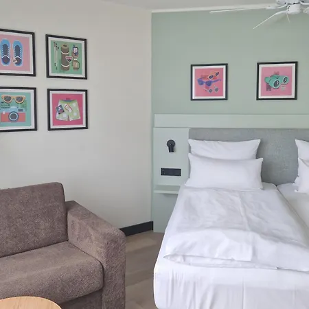 Garner Oberhausen Hotel 4*