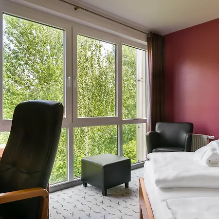 Garner By Ihg 4*