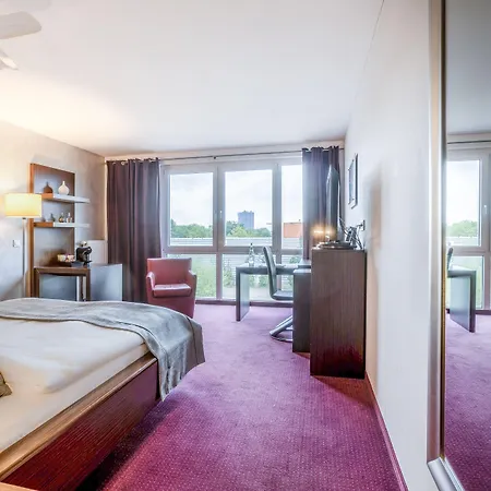 Garner Hotel 4*